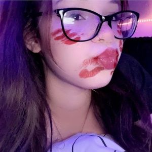 Meet your Posher, Ilianna